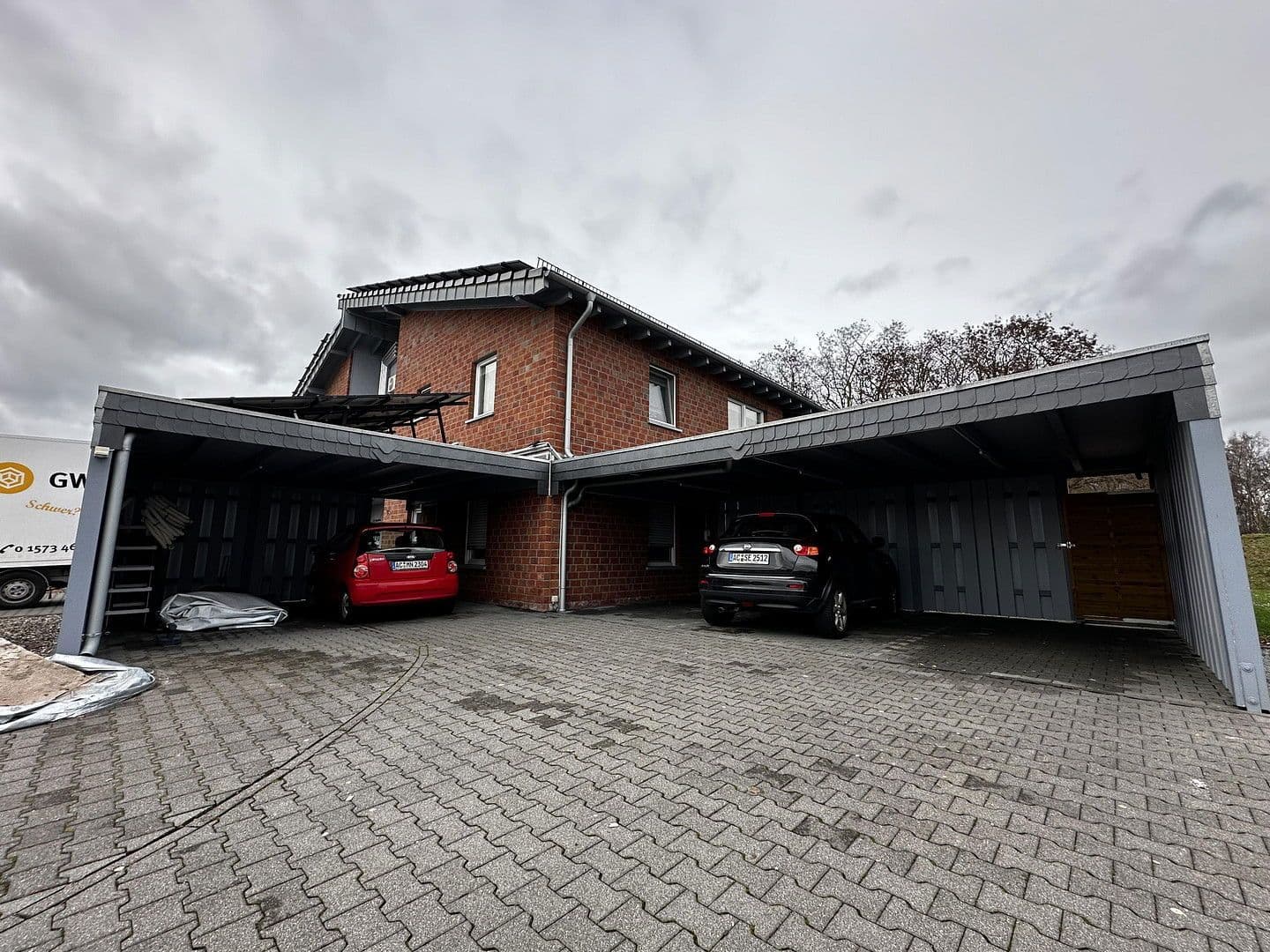 Predaj domu 640 m², pozemek 1.442 m², Bergmannsweg 76, Baesweiler, Severné Porýnie - Westfálsko Predaj domu 640 m², pozemek 1.442 m², Bergmannsweg 76, Baesweiler, Severné Porýnie - Westfálsko