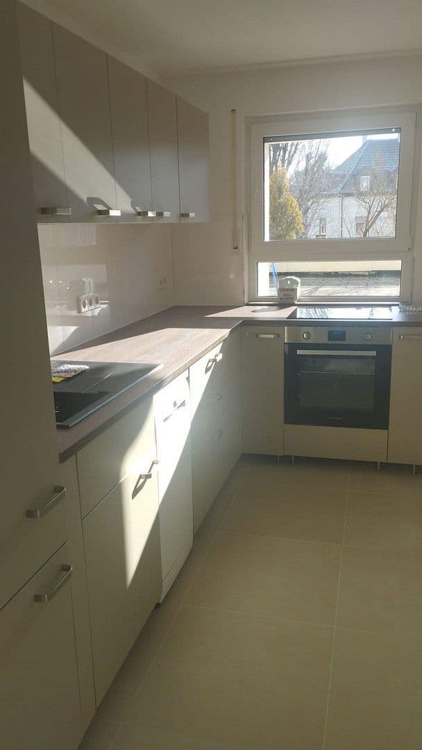 Prenájom bytu 2-izbový 77 m², Marienstr. 19, Waiblingen, Bádensko-Wurttembersko Prenájom bytu 2-izbový 77 m², Marienstr. 19, Waiblingen, Bádensko-Wurttembersko