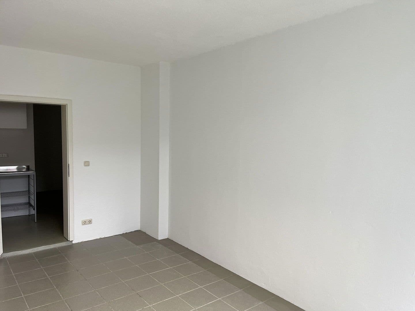 Prenájom kancelárie 63 m², Fackenburger Allee 44, Lübeck, Šlezvicko-Holštajnsko Prenájom kancelárie 63 m², Fackenburger Allee 44, Lübeck, Šlezvicko-Holštajnsko