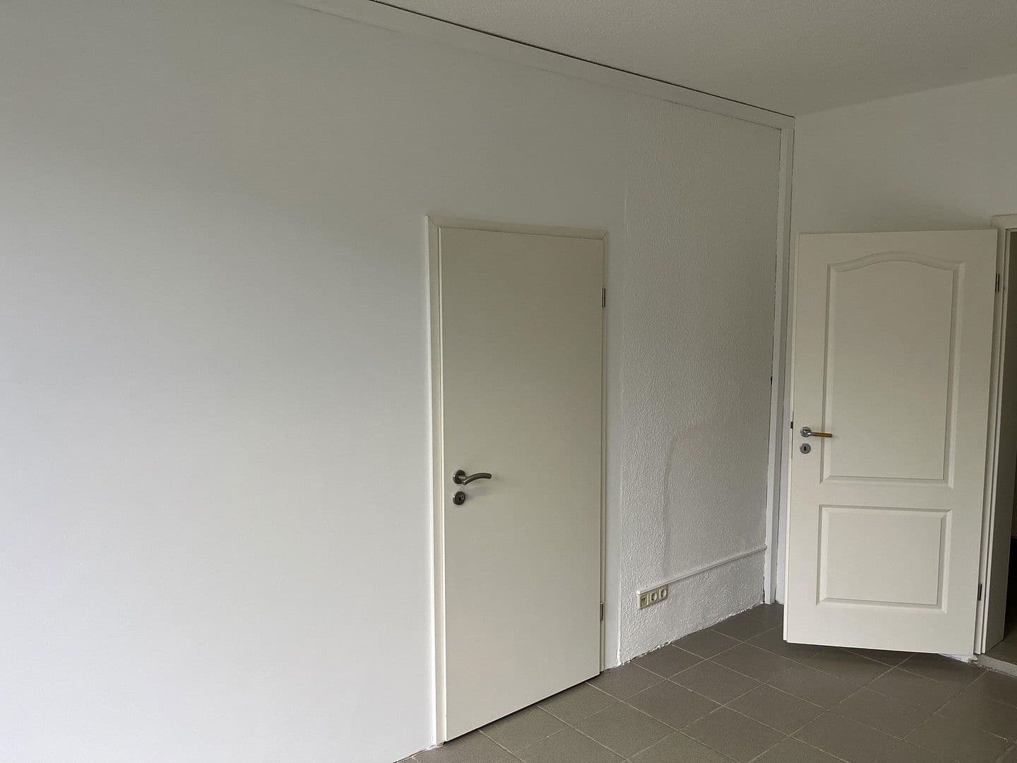 Prenájom kancelárie 63 m², Fackenburger Allee 44, Lübeck, Šlezvicko-Holštajnsko Prenájom kancelárie 63 m², Fackenburger Allee 44, Lübeck, Šlezvicko-Holštajnsko