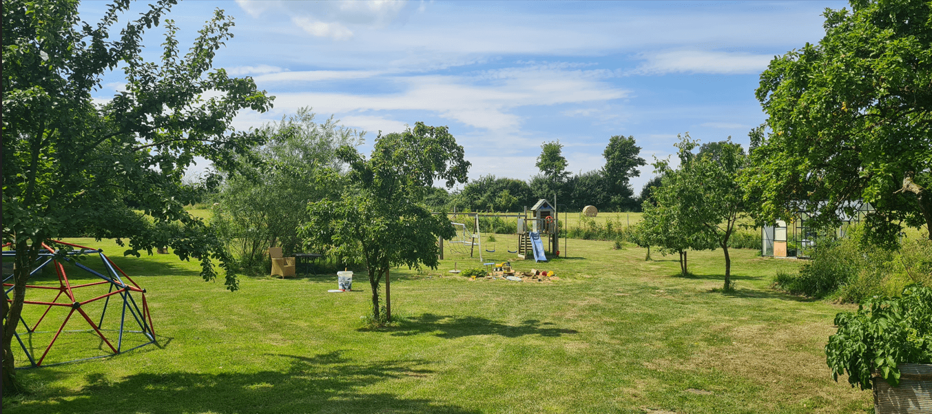 Predaj domu 285 m², pozemek 12.500 m², Neuengörs, Šlezvicko-Holštajnsko Predaj domu 285 m², pozemek 12.500 m², Neuengörs, Šlezvicko-Holštajnsko