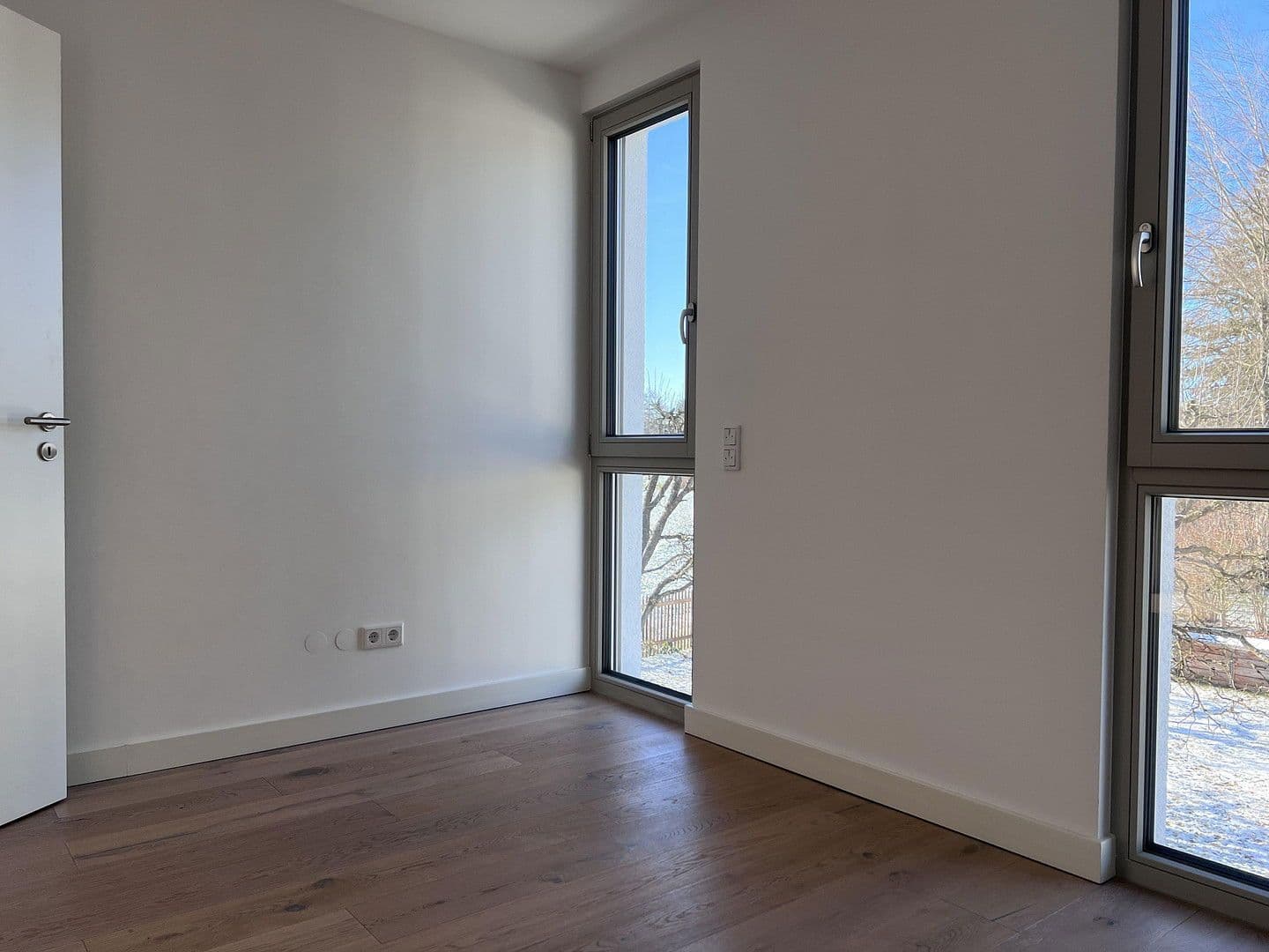 Predaj domu 215 m², pozemek 250 m², Planegg, Bavorsko Predaj domu 215 m², pozemek 250 m², Planegg, Bavorsko