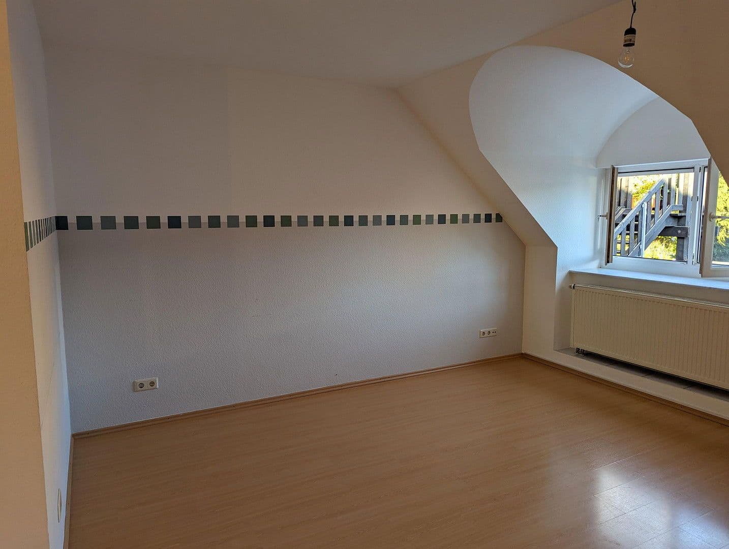 Predaj bytu 4-izbový 135 m², Enkenbach-Alsenborn, Porýnie-Falcko Predaj bytu 4-izbový 135 m², Enkenbach-Alsenborn, Porýnie-Falcko