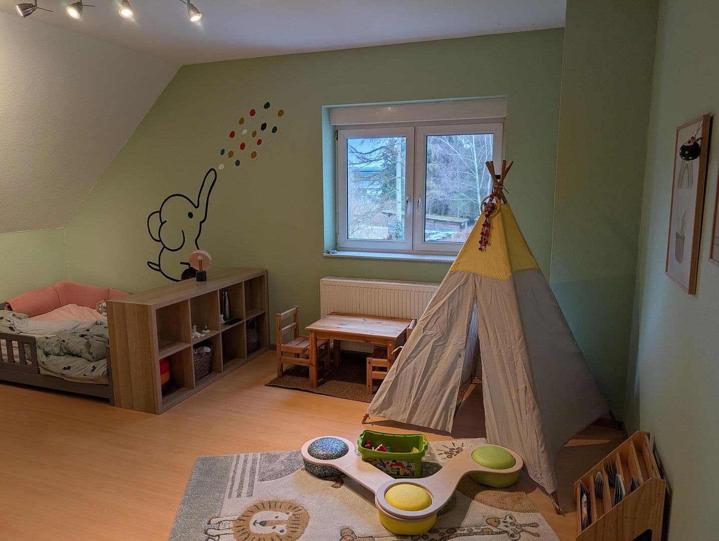 Predaj bytu 4-izbový 135 m², Enkenbach-Alsenborn, Porýnie-Falcko Predaj bytu 4-izbový 135 m², Enkenbach-Alsenborn, Porýnie-Falcko