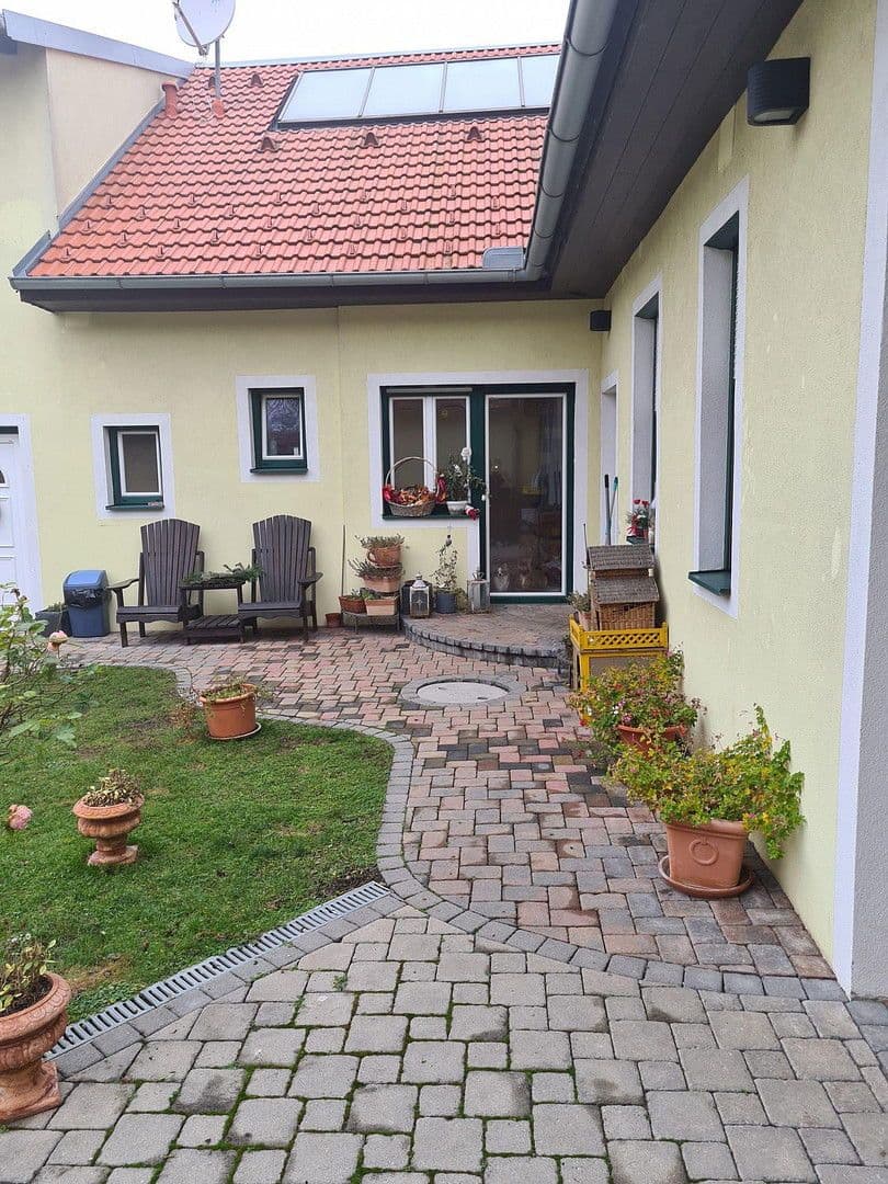 Predaj domu 264 m², pozemek 2.360 m², Probstdorf, Dolné Rakúsko Predaj domu 264 m², pozemek 2.360 m², Probstdorf, Dolné Rakúsko
