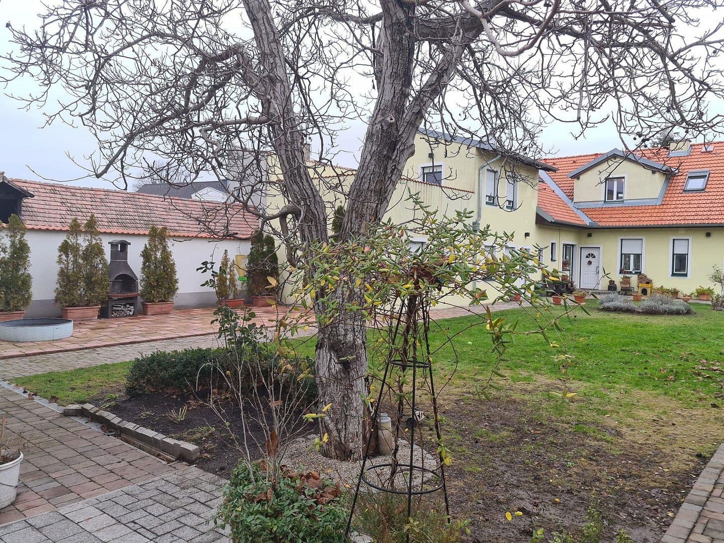 Predaj domu 264 m², pozemek 960 m², Probstdorf, Dolné Rakúsko Predaj domu 264 m², pozemek 960 m², Probstdorf, Dolné Rakúsko