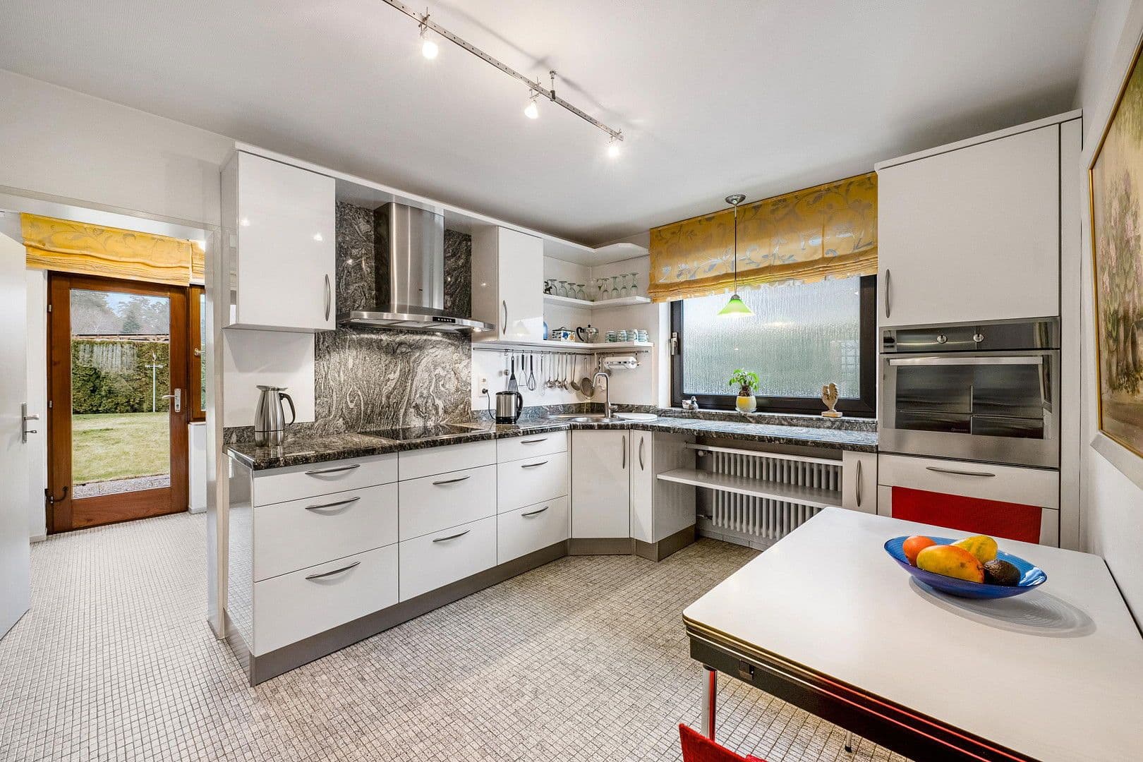 Predaj domu 154 m², pozemek 532 m², Kirkel, Sársko Predaj domu 154 m², pozemek 532 m², Kirkel, Sársko