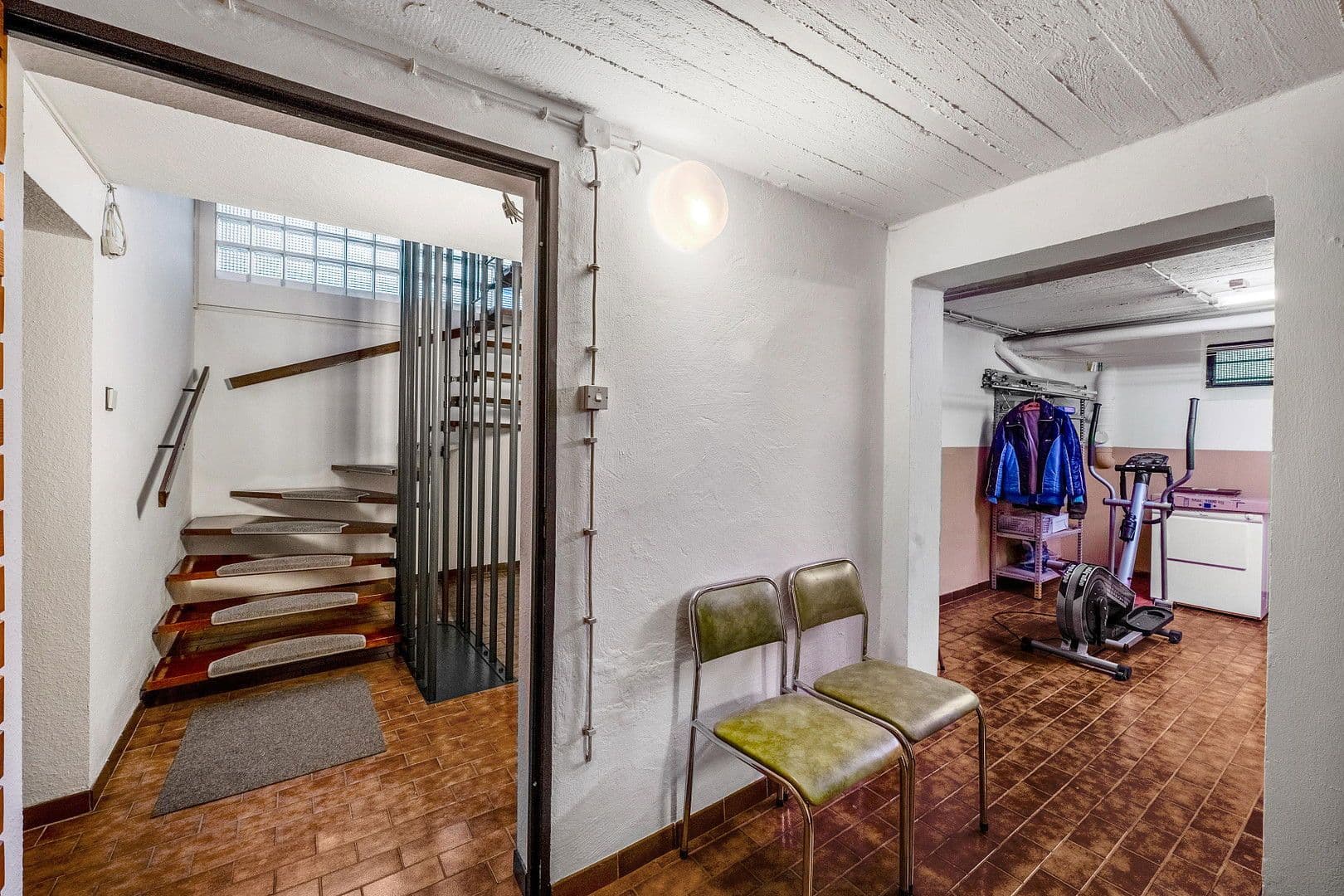 Predaj domu 154 m², pozemek 532 m², Kirkel, Sársko Predaj domu 154 m², pozemek 532 m², Kirkel, Sársko