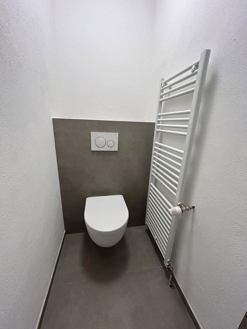 Prenájom bytu 3-izbový 91 m², Trier, Porýnie-Falcko Prenájom bytu 3-izbový 91 m², Trier, Porýnie-Falcko