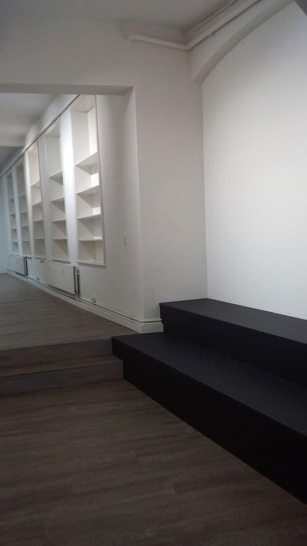 Prenájom nebytového priestoru 210 m², Mühlenstraße 56, Lübeck, Šlezvicko-Holštajnsko Prenájom nebytového priestoru 210 m², Mühlenstraße 56, Lübeck, Šlezvicko-Holštajnsko