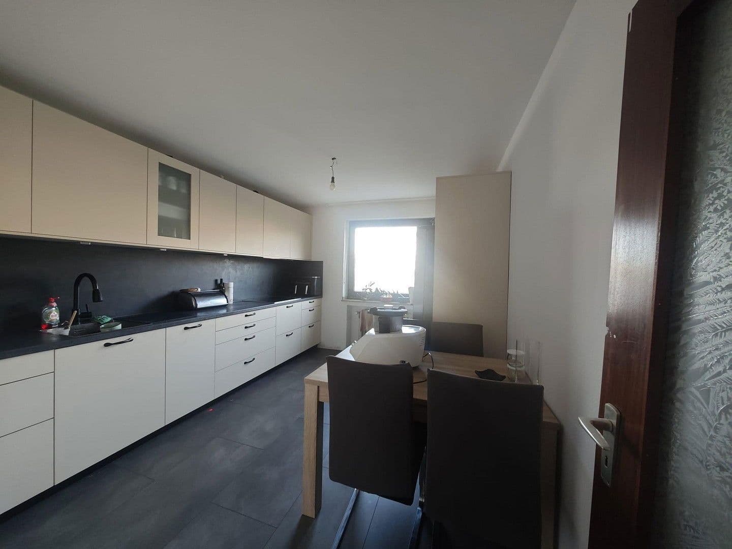 Predaj bytu 2-izbový 82 m², Liebigstraße 19, Neuss, Severné Porýnie - Westfálsko Predaj bytu 2-izbový 82 m², Liebigstraße 19, Neuss, Severné Porýnie - Westfálsko