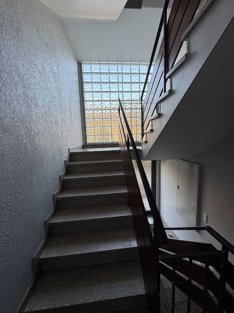 Predaj bytu 2-izbový 82 m², Liebigstraße 19, Neuss, Severné Porýnie - Westfálsko Predaj bytu 2-izbový 82 m², Liebigstraße 19, Neuss, Severné Porýnie - Westfálsko