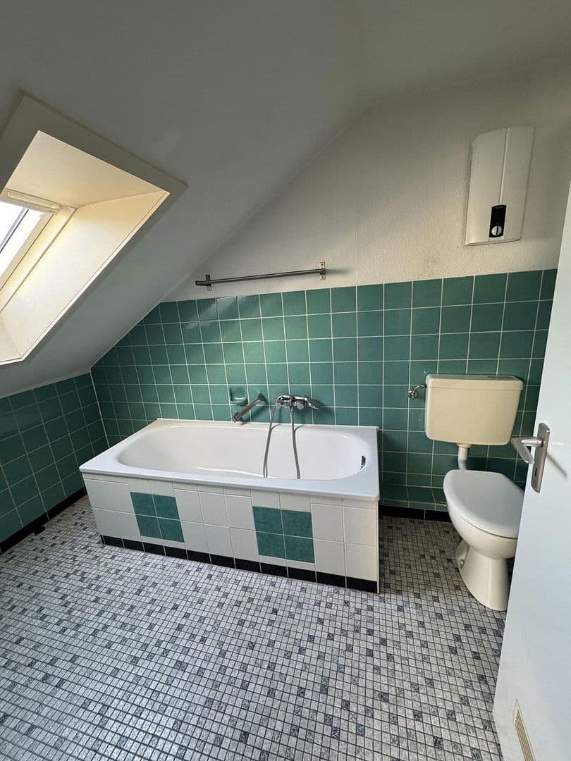 Predaj bytu 2-izbový 82 m², Liebigstraße 19, Neuss, Severné Porýnie - Westfálsko Predaj bytu 2-izbový 82 m², Liebigstraße 19, Neuss, Severné Porýnie - Westfálsko
