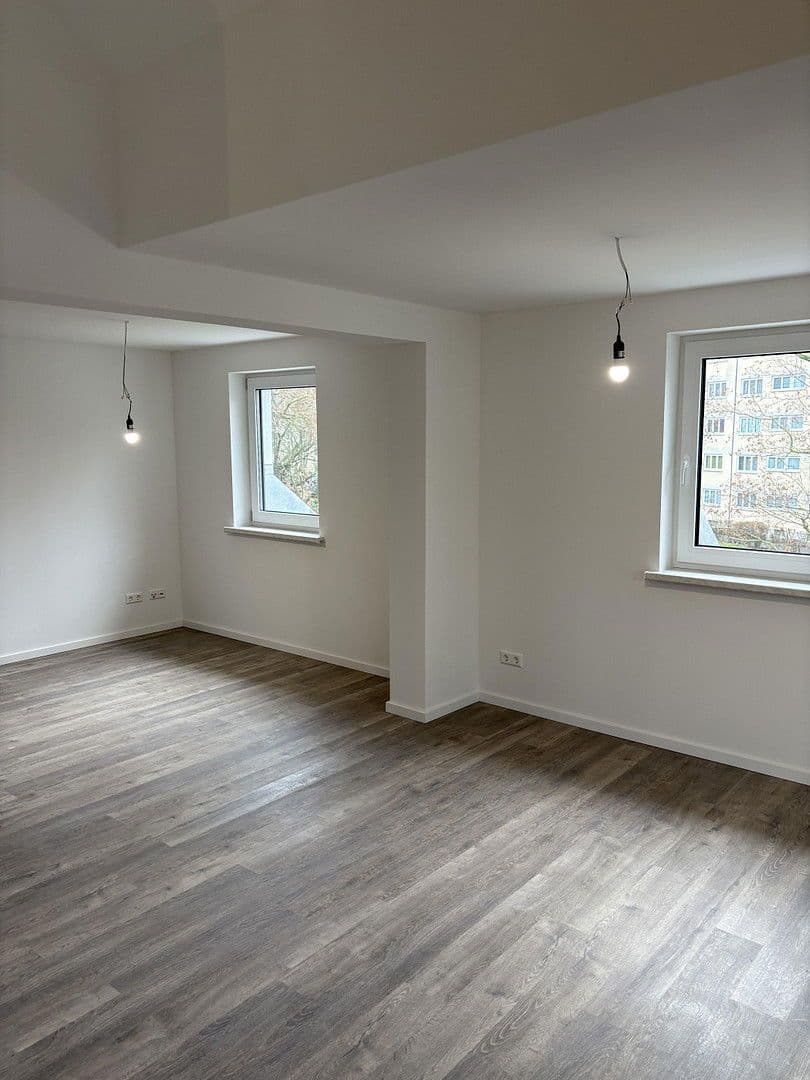 Prenájom bytu 2-izbový 68 m², Kienhorststr. 103A, Berlin, Berlín Prenájom bytu 2-izbový 68 m², Kienhorststr. 103A, Berlin, Berlín
