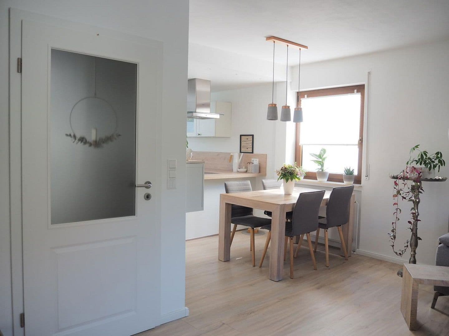 Predaj domu 103 m², pozemek 182 m², Nürtingen, Bádensko-Wurttembersko Predaj domu 103 m², pozemek 182 m², Nürtingen, Bádensko-Wurttembersko