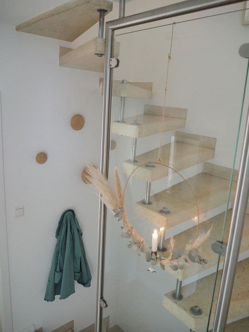 Predaj domu 103 m², pozemek 182 m², Nürtingen, Bádensko-Wurttembersko Predaj domu 103 m², pozemek 182 m², Nürtingen, Bádensko-Wurttembersko