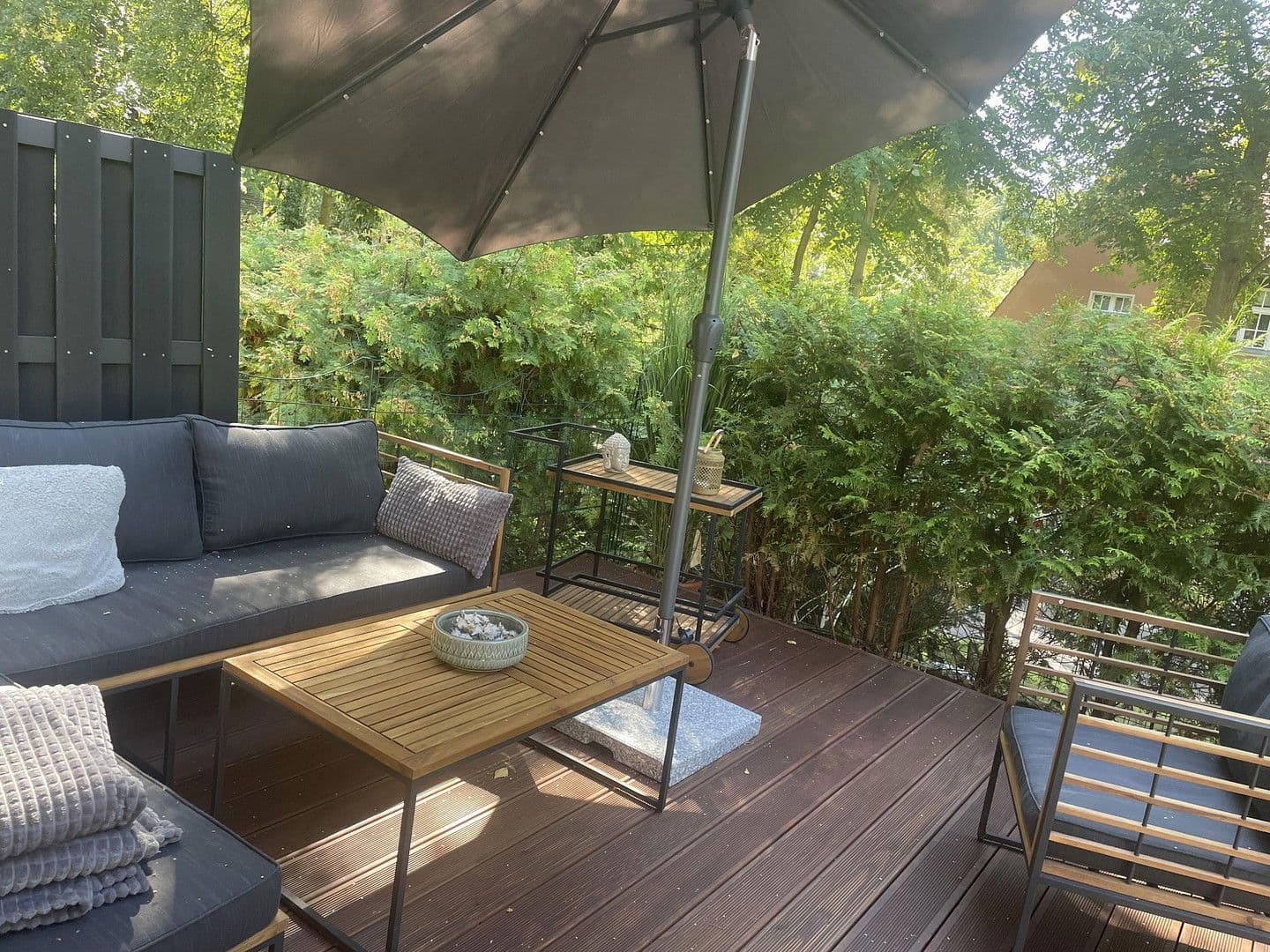 Predaj domu 120 m², pozemek 267 m², Berlin, Berlín Predaj domu 120 m², pozemek 267 m², Berlin, Berlín