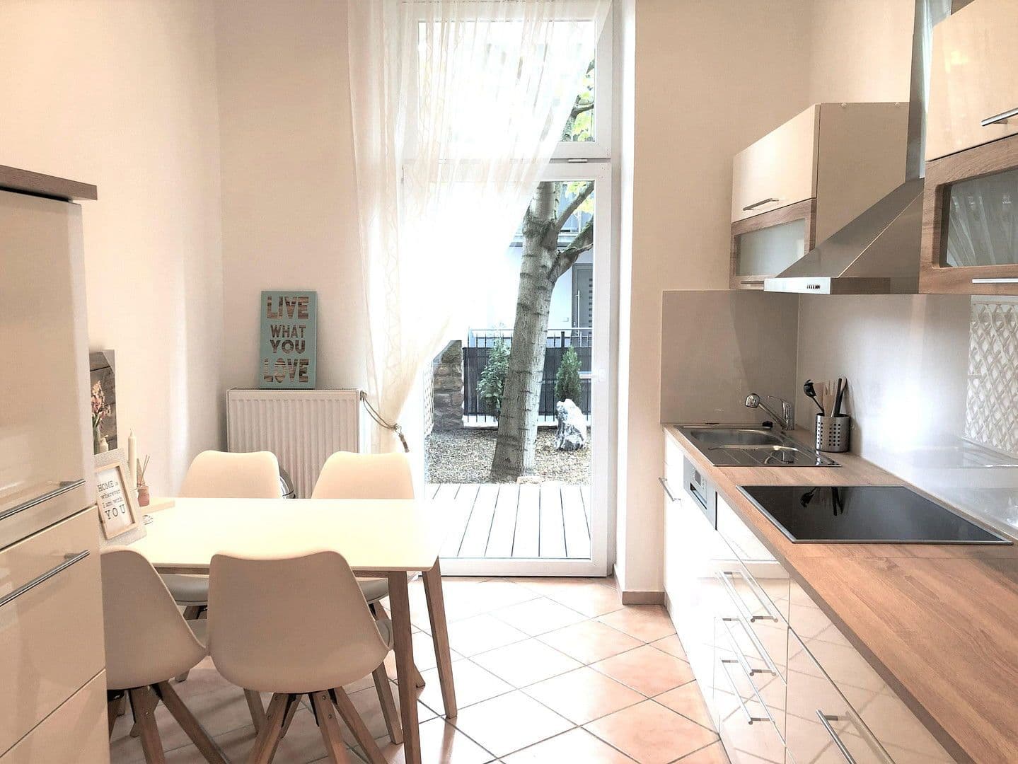 Prenájom bytu 2-izbový 60 m², Hauptstraße 115, Mannheim, Bádensko-Wurttembersko Prenájom bytu 2-izbový 60 m², Hauptstraße 115, Mannheim, Bádensko-Wurttembersko