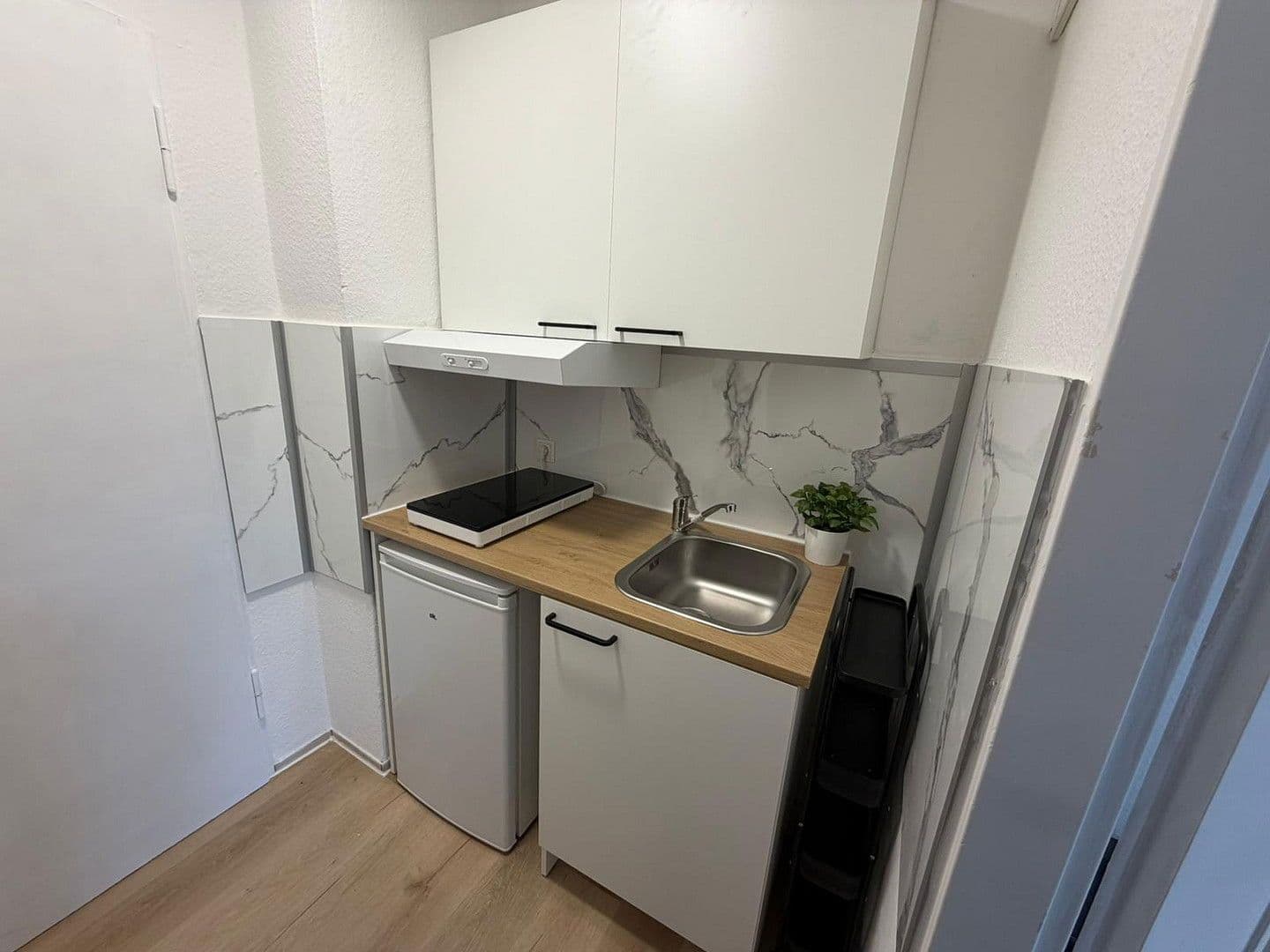 Prenájom bytu 1-izbový 26 m², Dompfaffstraße 144, Erlangen, Bavorsko Prenájom bytu 1-izbový 26 m², Dompfaffstraße 144, Erlangen, Bavorsko