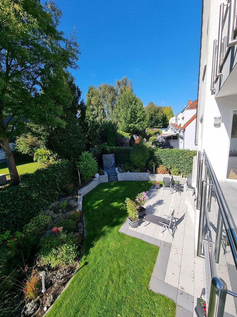 Prenájom bytu 3-izbový 119 m², Bochum, Severné Porýnie - Westfálsko Prenájom bytu 3-izbový 119 m², Bochum, Severné Porýnie - Westfálsko