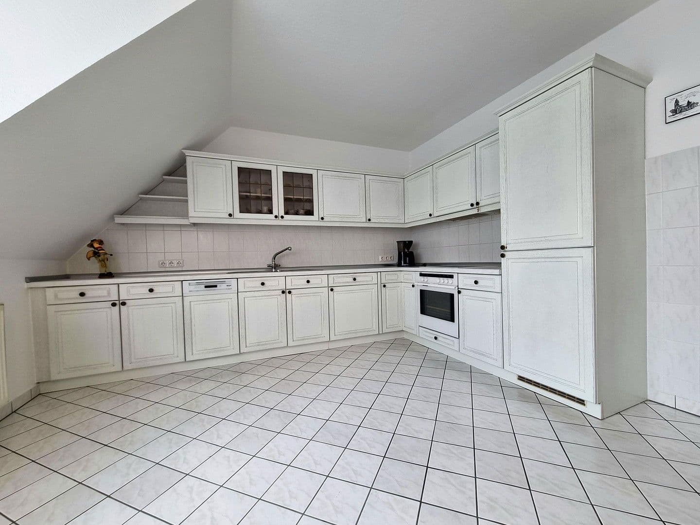 Prenájom bytu 3-izbový 119 m², Bochum, Severné Porýnie - Westfálsko Prenájom bytu 3-izbový 119 m², Bochum, Severné Porýnie - Westfálsko