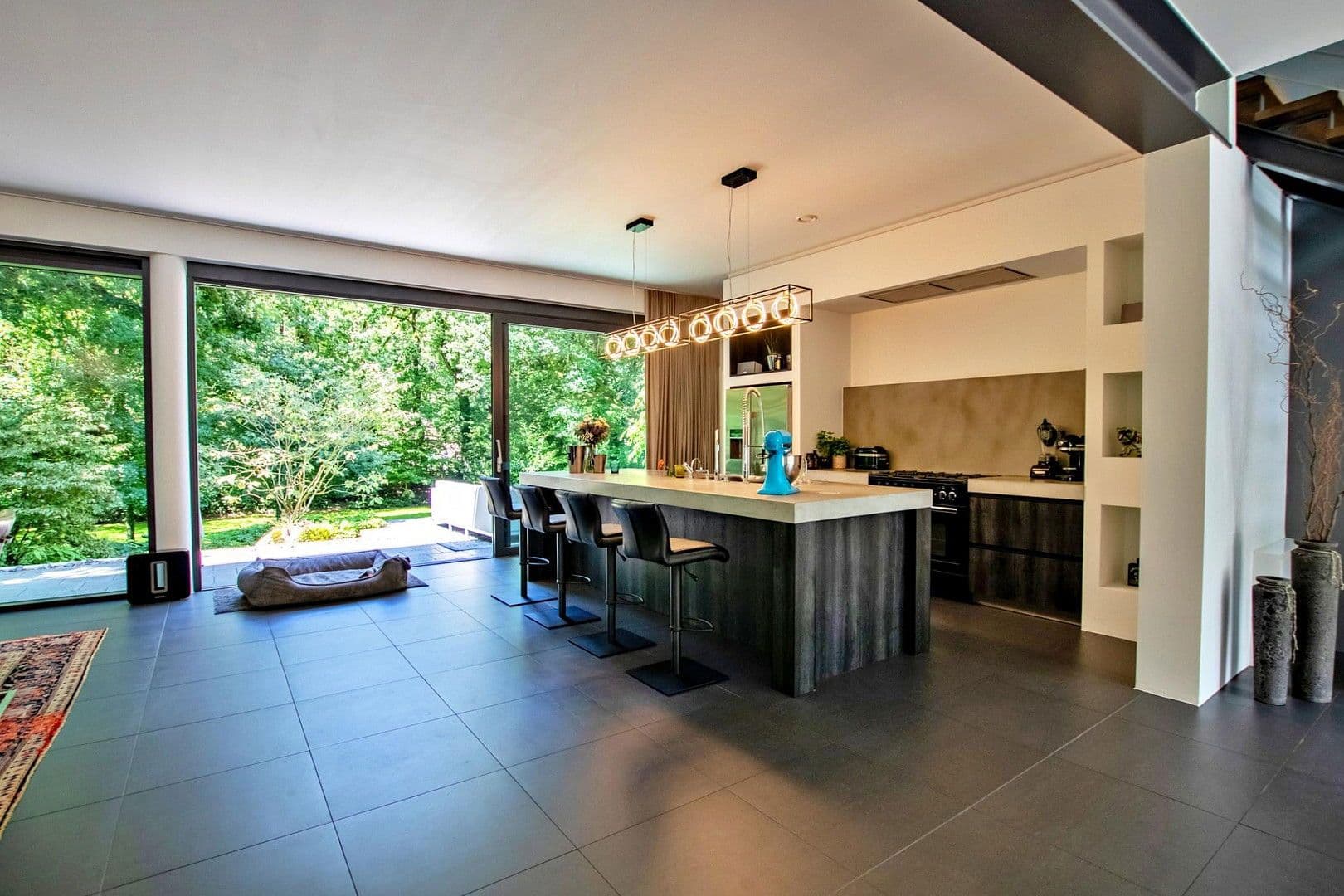 Predaj domu 384 m², pozemek 3.935 m², Wildeshausen, Dolné Sasko Predaj domu 384 m², pozemek 3.935 m², Wildeshausen, Dolné Sasko