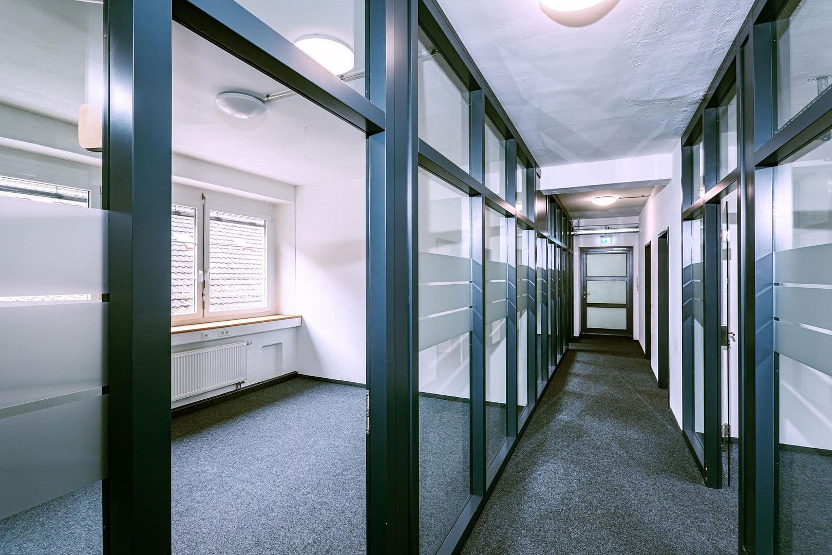 Prenájom kancelárie 325 m², Bahnhofstraße 27, Schramberg, Bádensko-Wurttembersko Prenájom kancelárie 325 m², Bahnhofstraße 27, Schramberg, Bádensko-Wurttembersko