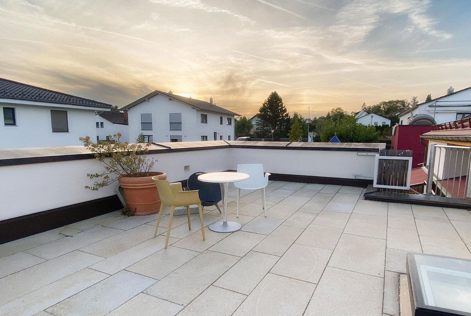 Predaj domu 220 m², pozemek 490 m², Velden, Bavorsko Predaj domu 220 m², pozemek 490 m², Velden, Bavorsko