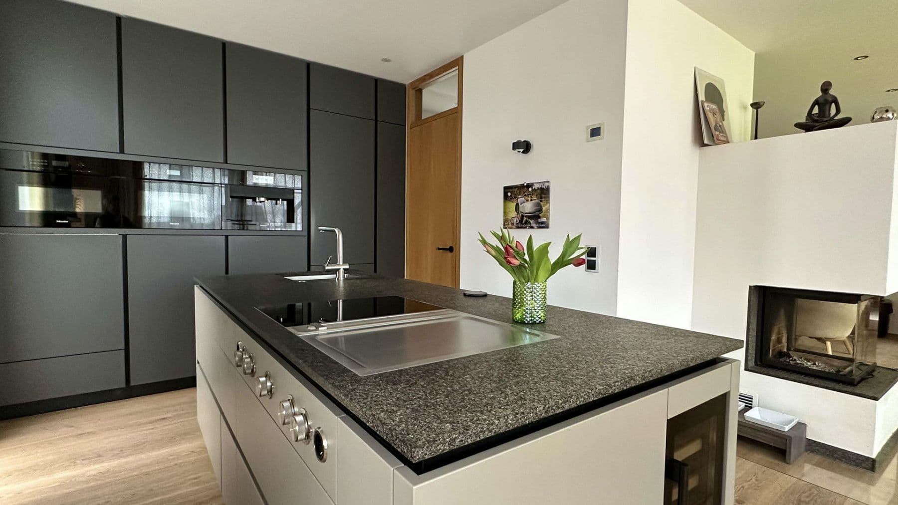 Predaj domu 220 m², pozemek 490 m², Velden, Bavorsko Predaj domu 220 m², pozemek 490 m², Velden, Bavorsko