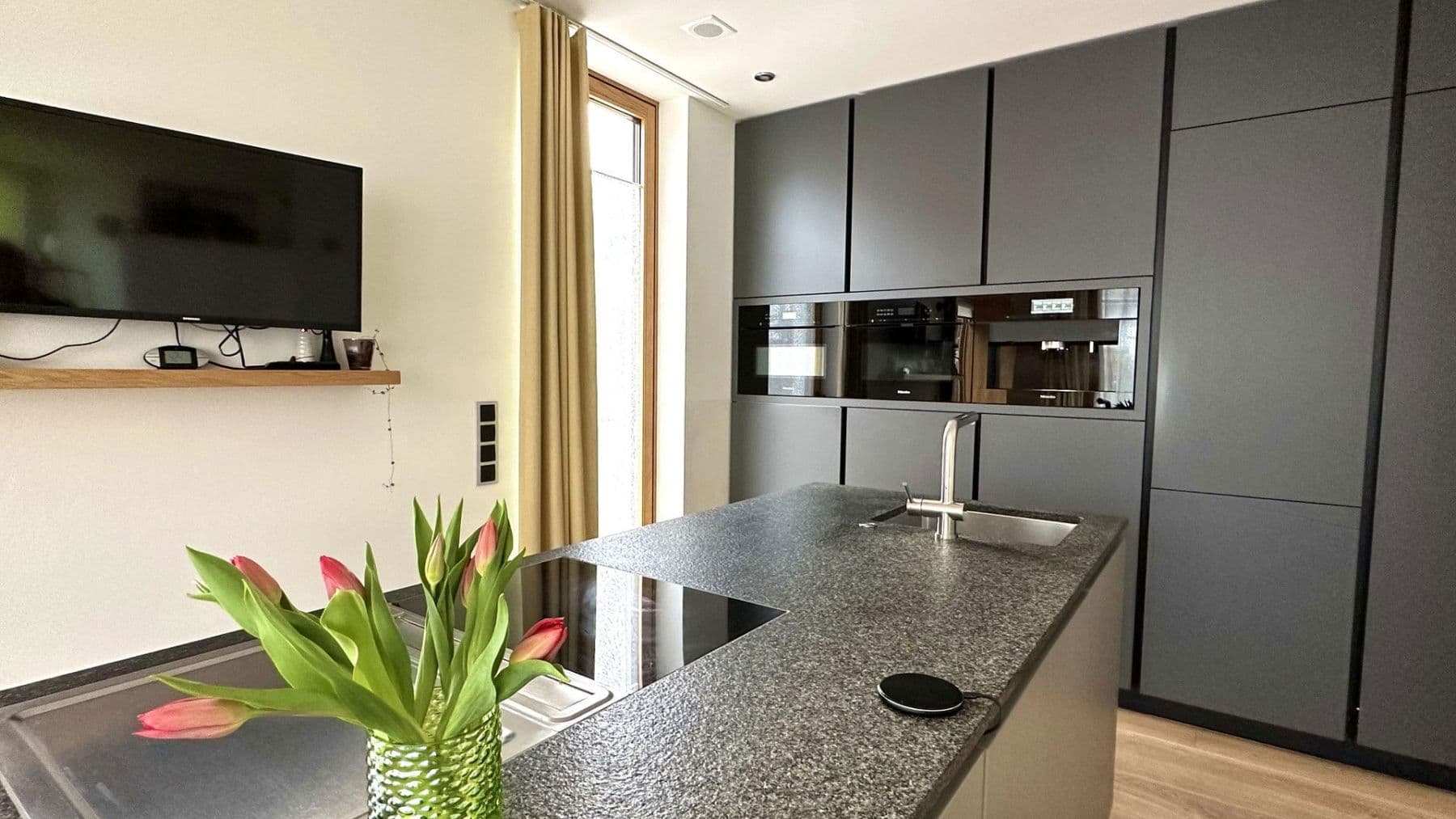 Predaj domu 220 m², pozemek 490 m², Velden, Bavorsko Predaj domu 220 m², pozemek 490 m², Velden, Bavorsko