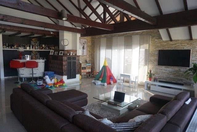 Predaj bytu 4-izbový 156 m², Bad Rappenau, Bádensko-Wurttembersko Predaj bytu 4-izbový 156 m², Bad Rappenau, Bádensko-Wurttembersko