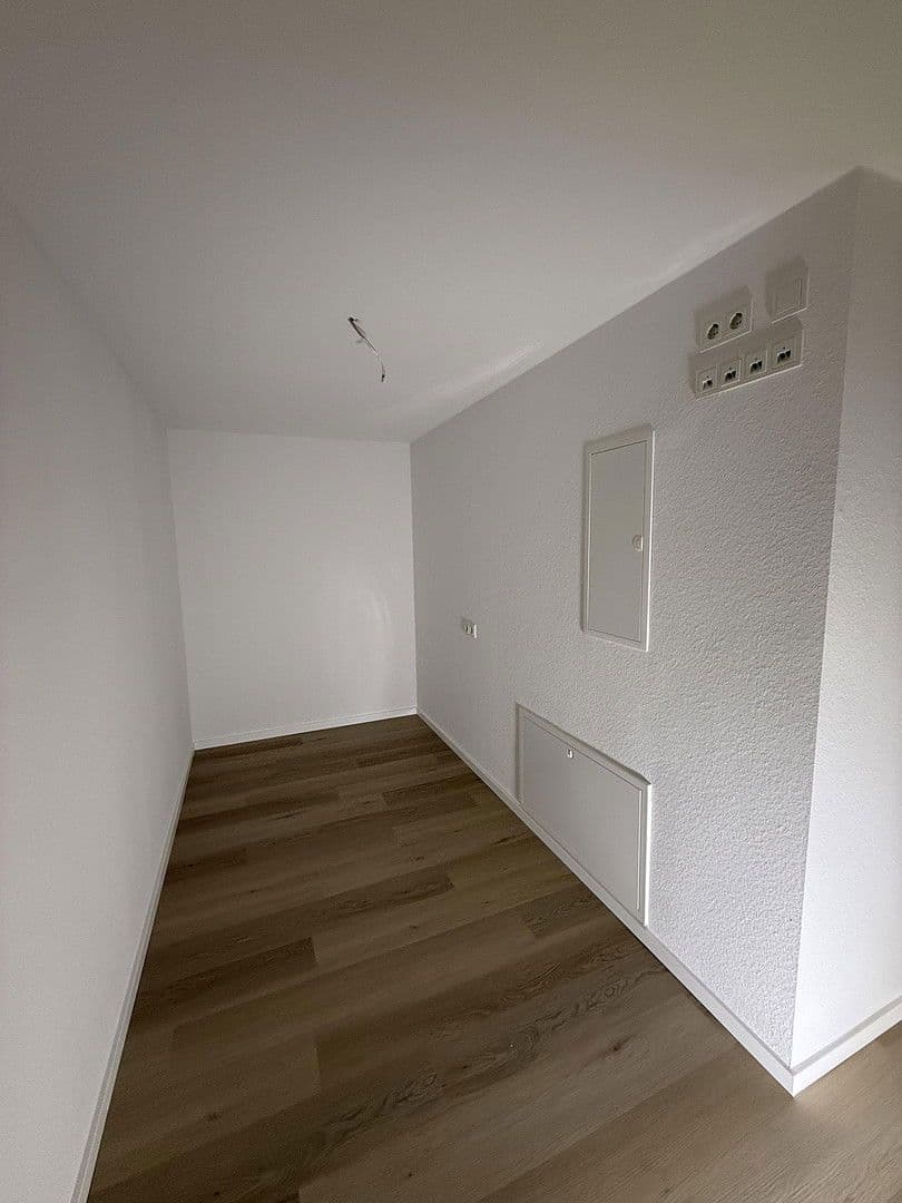 Prenájom bytu 3-izbový 112 m², Paracelsusstraße 1B, Gummersbach, Severné Porýnie - Westfálsko Prenájom bytu 3-izbový 112 m², Paracelsusstraße 1B, Gummersbach, Severné Porýnie - Westfálsko