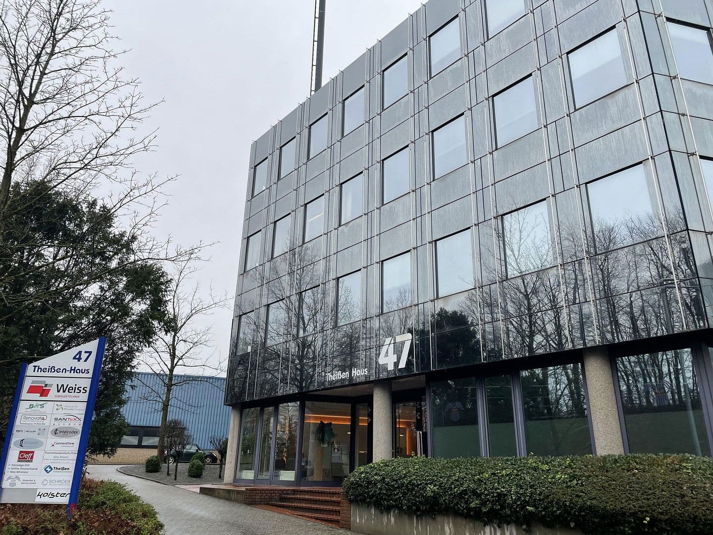 Prenájom kancelárie 25 m², Formerstraße 47, Ratingen, Severné Porýnie - Westfálsko Prenájom kancelárie 25 m², Formerstraße 47, Ratingen, Severné Porýnie - Westfálsko