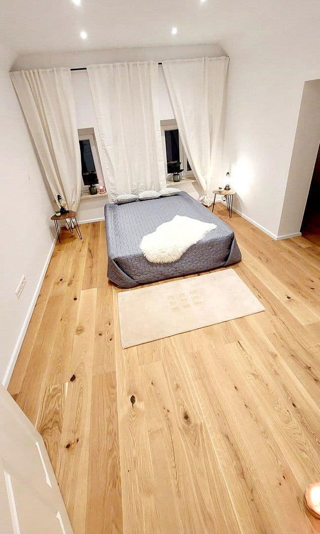 Prenájom bytu 4-izbový 130 m², Pfarrgasse 2, Göppingen, Bádensko-Wurttembersko Prenájom bytu 4-izbový 130 m², Pfarrgasse 2, Göppingen, Bádensko-Wurttembersko