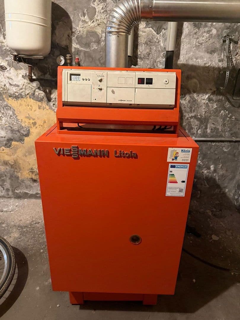 Predaj domu 300 m², pozemek 262 m², Geisenheimerstraße 32, Rüdesheim am Rhein, Hesensko Predaj domu 300 m², pozemek 262 m², Geisenheimerstraße 32, Rüdesheim am Rhein, Hesensko