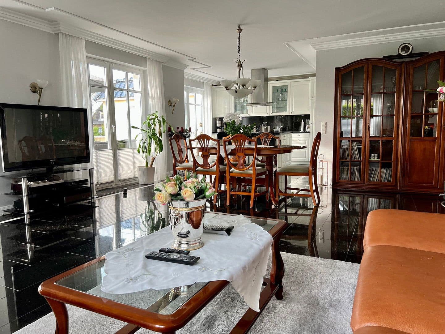 Predaj domu 270 m², pozemek 868 m², Bad Oldesloe, Šlezvicko-Holštajnsko Predaj domu 270 m², pozemek 868 m², Bad Oldesloe, Šlezvicko-Holštajnsko