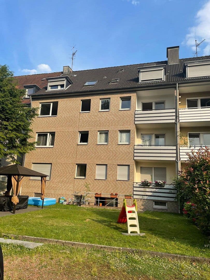 Prenájom bytu 2-izbový 44 m², Hövelstraße 28, Essen, Deutschland, Essen, Severné Porýnie - Westfálsko Prenájom bytu 2-izbový 44 m², Hövelstraße 28, Essen, Deutschland, Essen, Severné Porýnie - Westfálsko