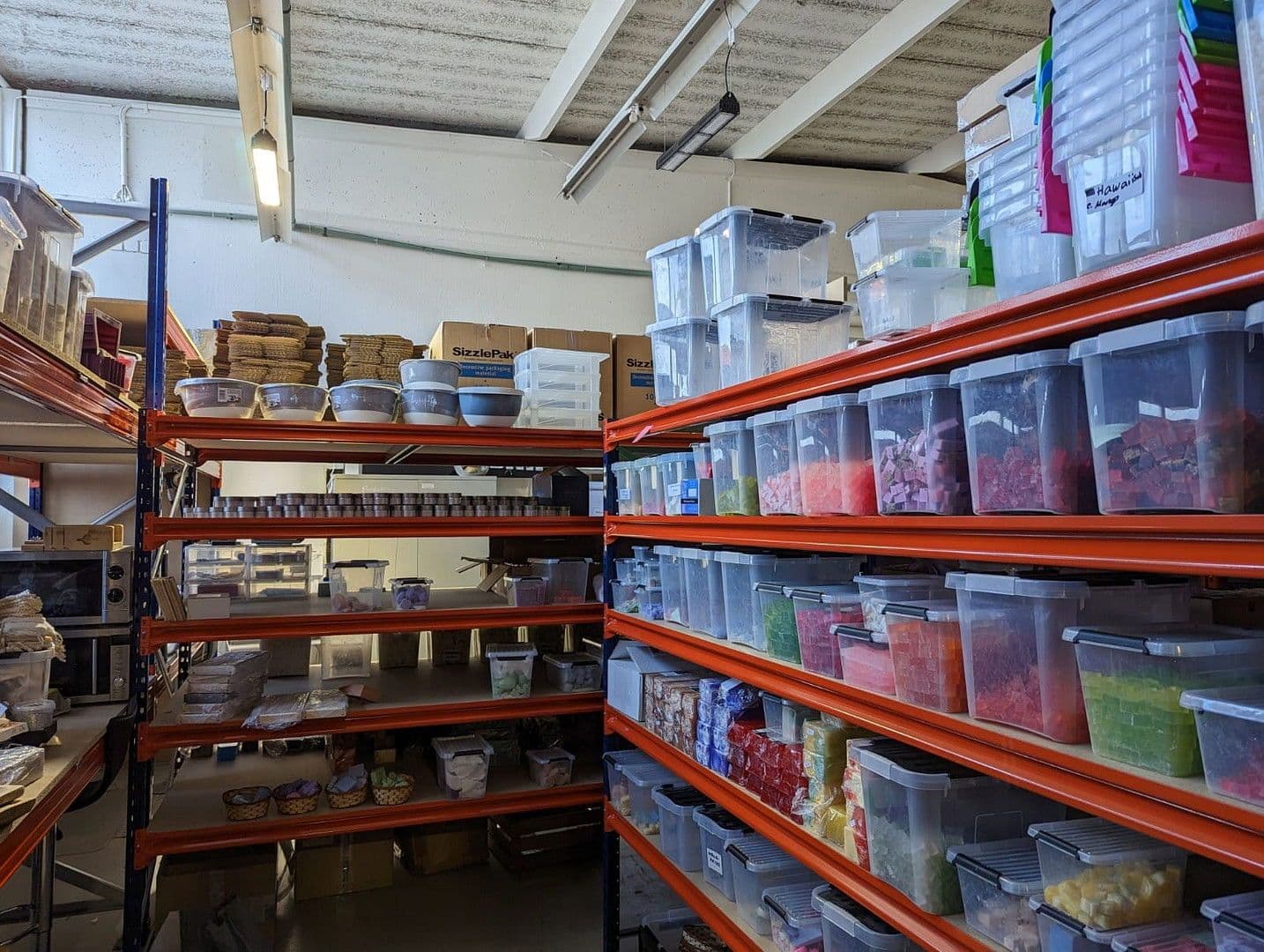 Prenájom nebytového priestoru 473 m², Wesseling, Severné Porýnie - Westfálsko Prenájom nebytového priestoru 473 m², Wesseling, Severné Porýnie - Westfálsko