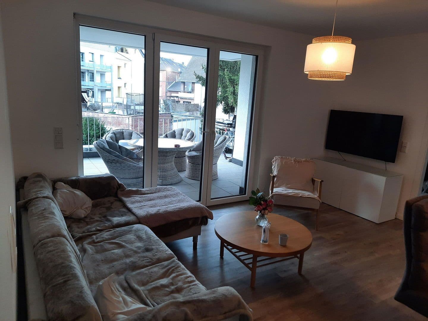 Prenájom bytu 3-izbový 79 m², Bahnstraße 78, Grevenbroich, Severné Porýnie - Westfálsko Prenájom bytu 3-izbový 79 m², Bahnstraße 78, Grevenbroich, Severné Porýnie - Westfálsko