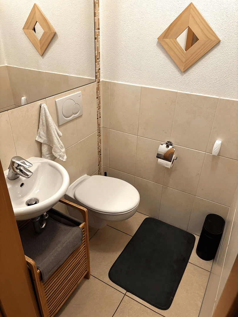 Prenájom bytu 3-izbový 110 m², Kasel, Porýnie-Falcko Prenájom bytu 3-izbový 110 m², Kasel, Porýnie-Falcko