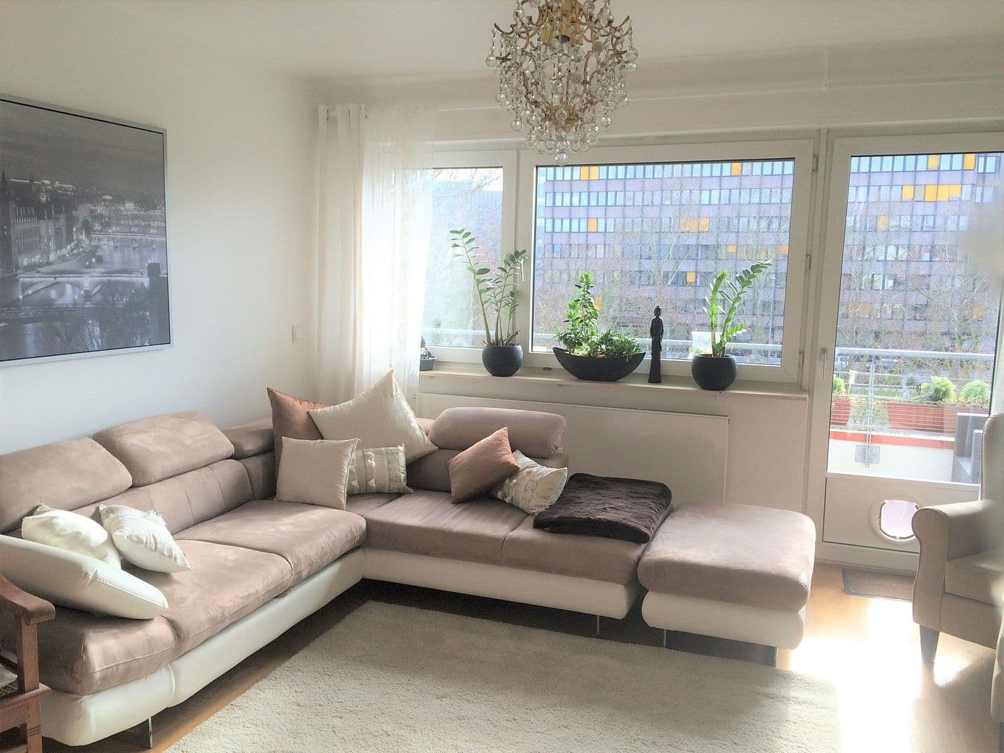 Prenájom bytu 3-izbový 86 m², Carl-Reiss-Platz17, Mannheim, Bádensko-Wurttembersko Prenájom bytu 3-izbový 86 m², Carl-Reiss-Platz17, Mannheim, Bádensko-Wurttembersko