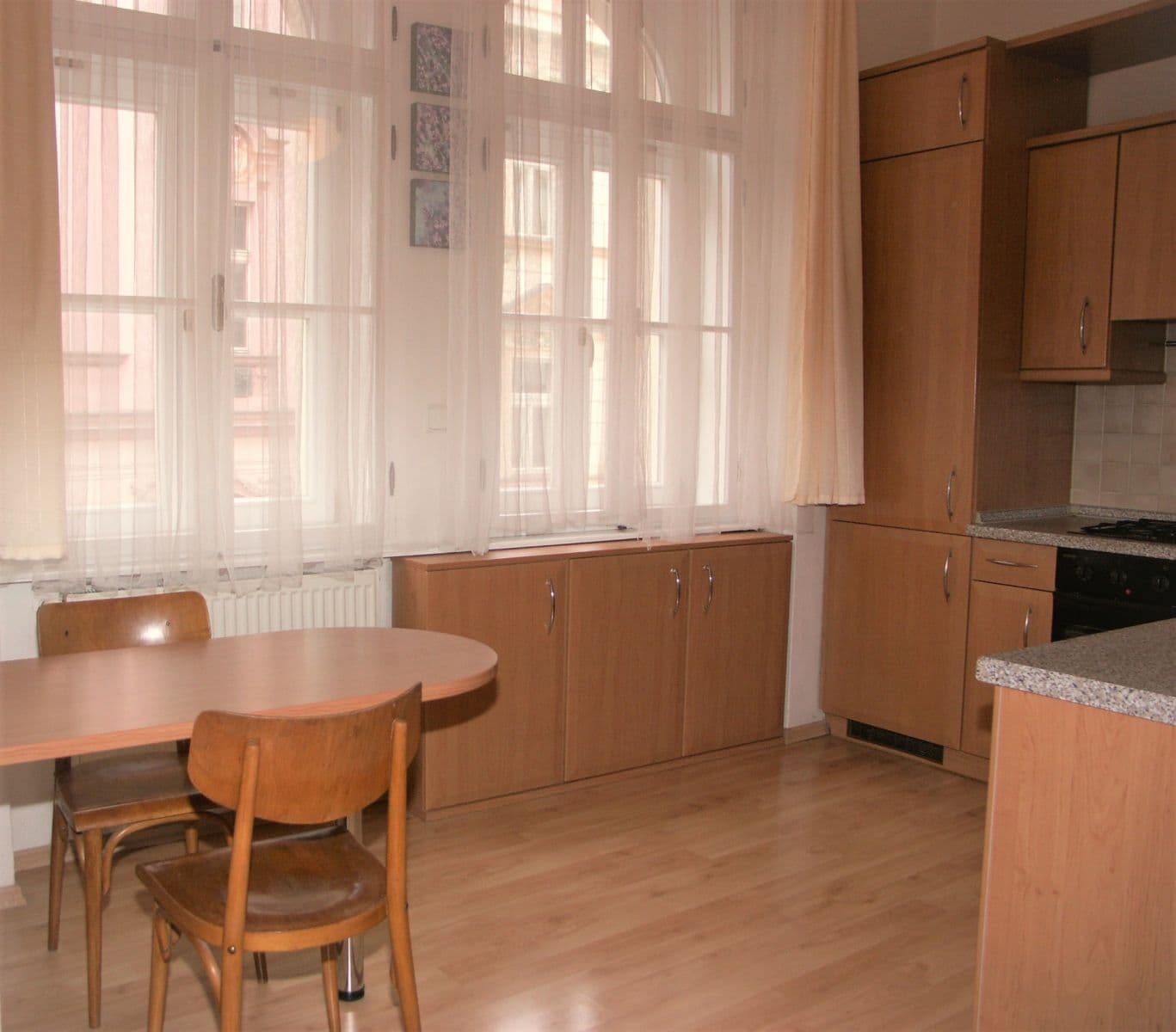 Prenájom bytu 2-izbový 67 m², Roháčova, Praha, Praha Prenájom bytu 2-izbový 67 m², Roháčova, Praha, Praha