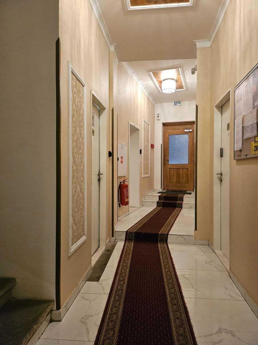 Prenájom bytu 1-izbový 35 m², Petrská, Praha, Praha Prenájom bytu 1-izbový 35 m², Petrská, Praha, Praha