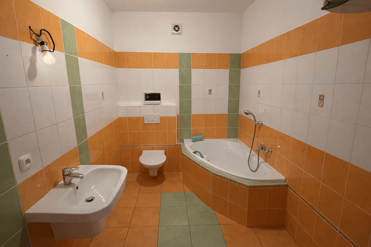 Prenájom bytu 2-izbový 67 m², Sokolská, Znojmo, Jihomoravský kraj Prenájom bytu 2-izbový 67 m², Sokolská, Znojmo, Jihomoravský kraj