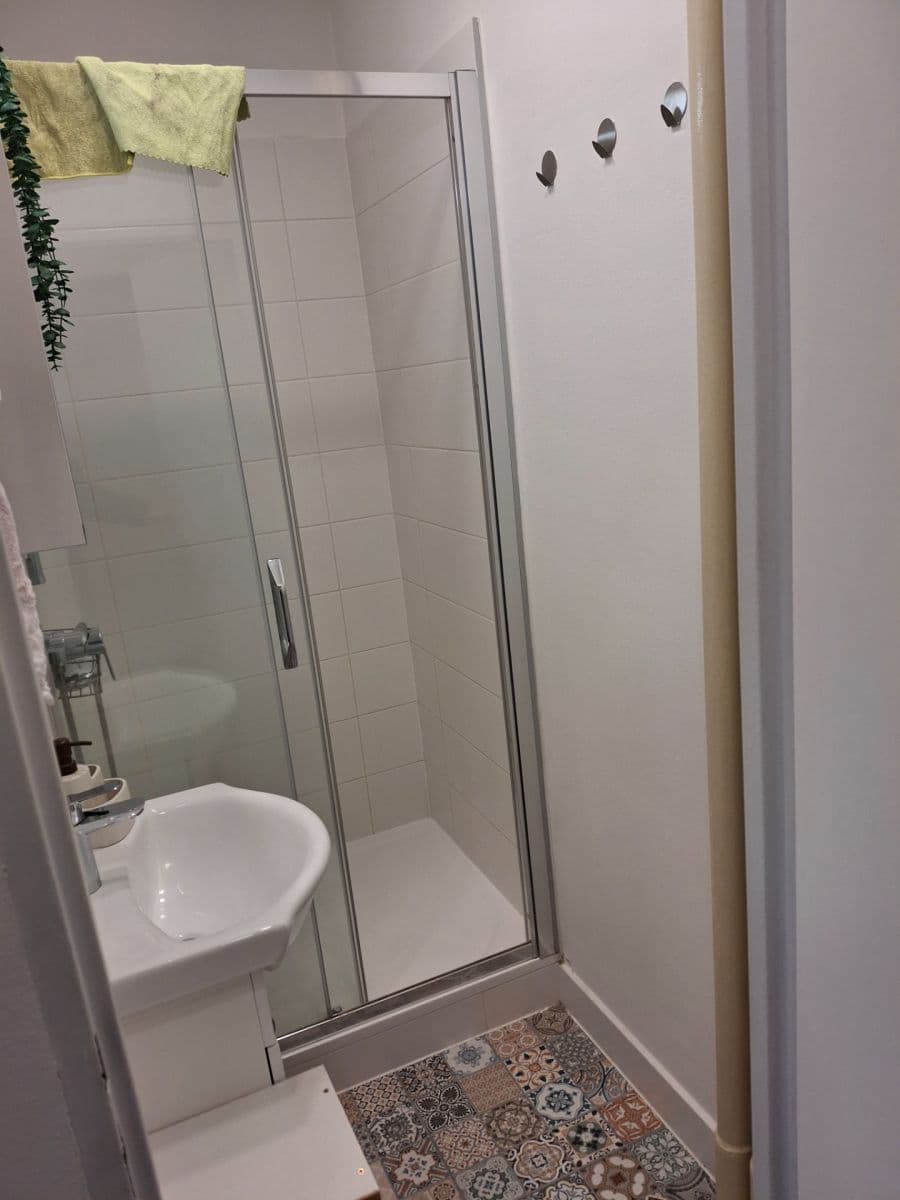 Prenájom bytu 1-izbový 26 m², Jahodová, Praha, Praha Prenájom bytu 1-izbový 26 m², Jahodová, Praha, Praha