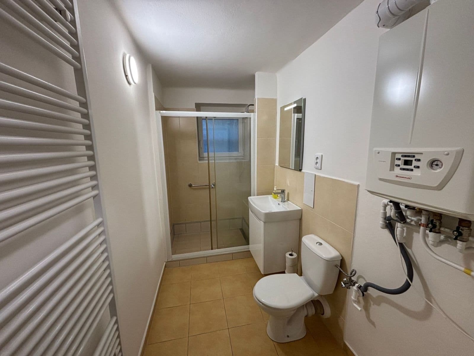 Prenájom bytu 1-izbový 36 m², Gurťjevova, Ostrava, Moravskoslezský kraj Prenájom bytu 1-izbový 36 m², Gurťjevova, Ostrava, Moravskoslezský kraj