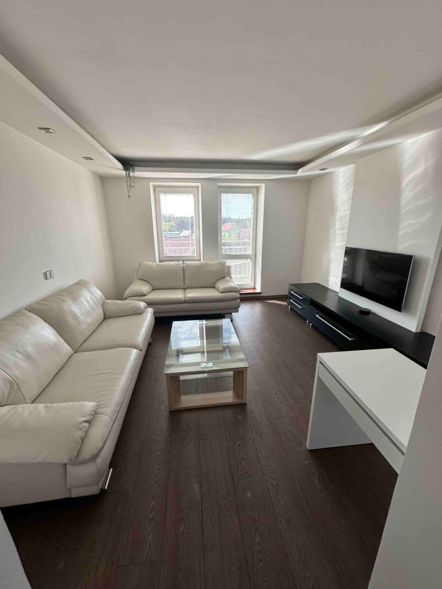 Prenájom bytu 2-izbový 68 m², Hornická, Dubňany, Jihomoravský kraj Prenájom bytu 2-izbový 68 m², Hornická, Dubňany, Jihomoravský kraj