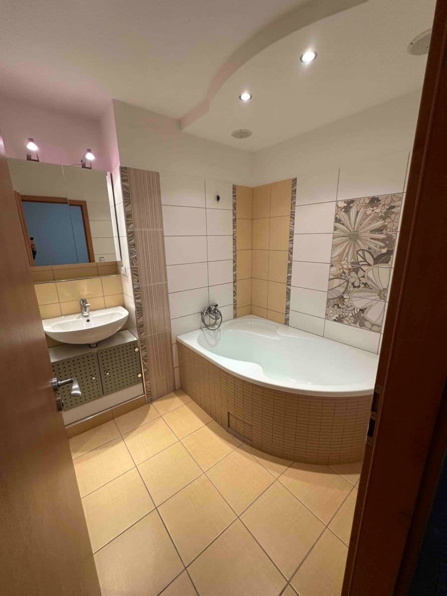 Prenájom bytu 2-izbový 68 m², Hornická, Dubňany, Jihomoravský kraj Prenájom bytu 2-izbový 68 m², Hornická, Dubňany, Jihomoravský kraj