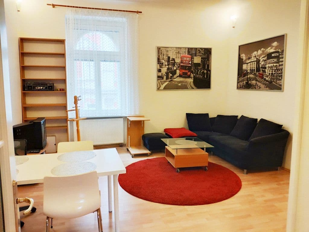Prenájom bytu 1-izbový 43 m², Řehořova, Praha, Praha Prenájom bytu 1-izbový 43 m², Řehořova, Praha, Praha
