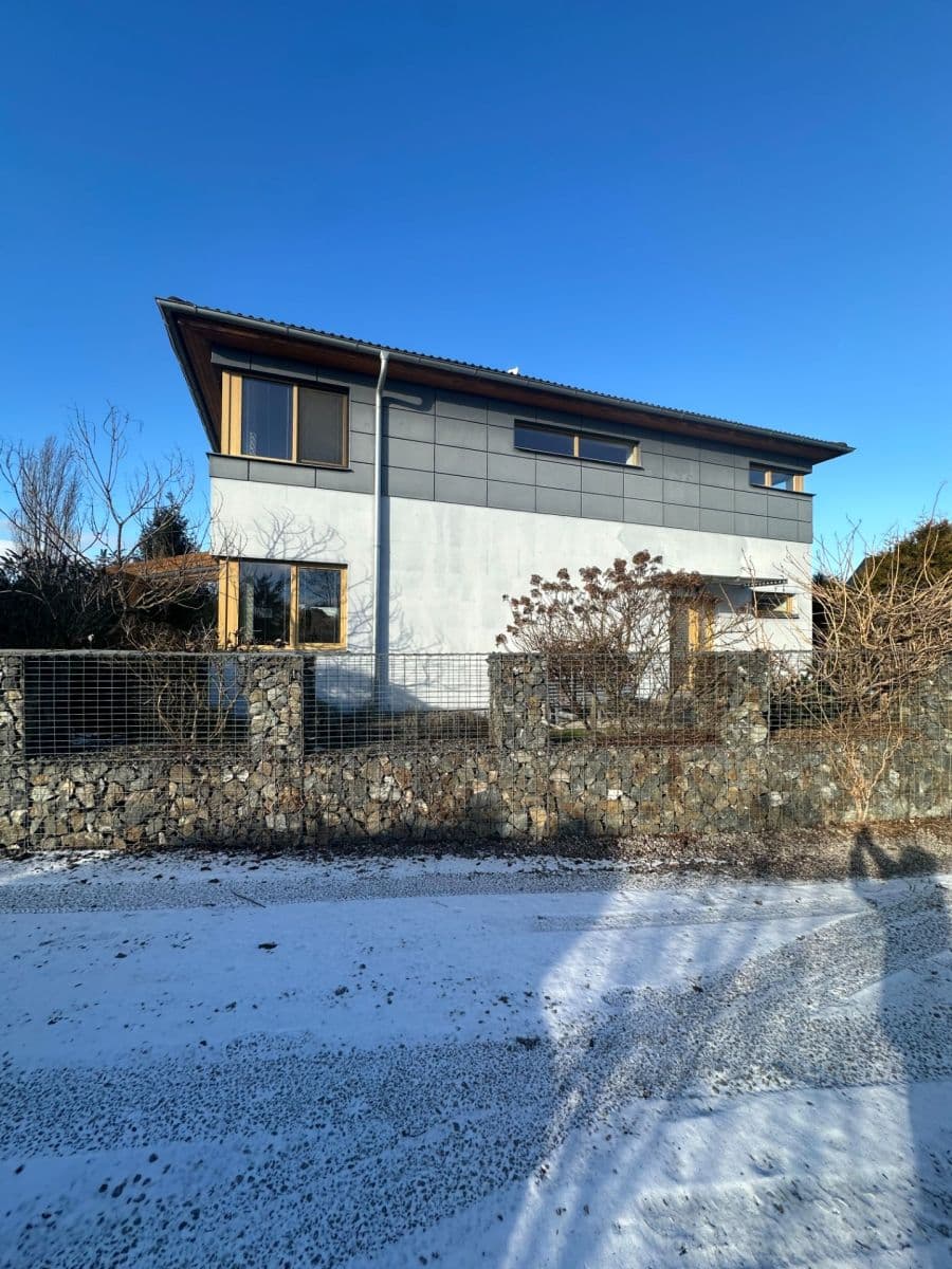 Prenájom domu 170 m², pozemek 980 m², Sluneční, Velké Přítočno, Středočeský kraj Prenájom domu 170 m², pozemek 980 m², Sluneční, Velké Přítočno, Středočeský kraj